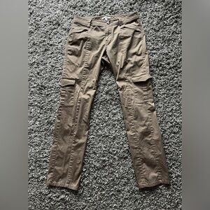 Cabi cargo style pants sz 8